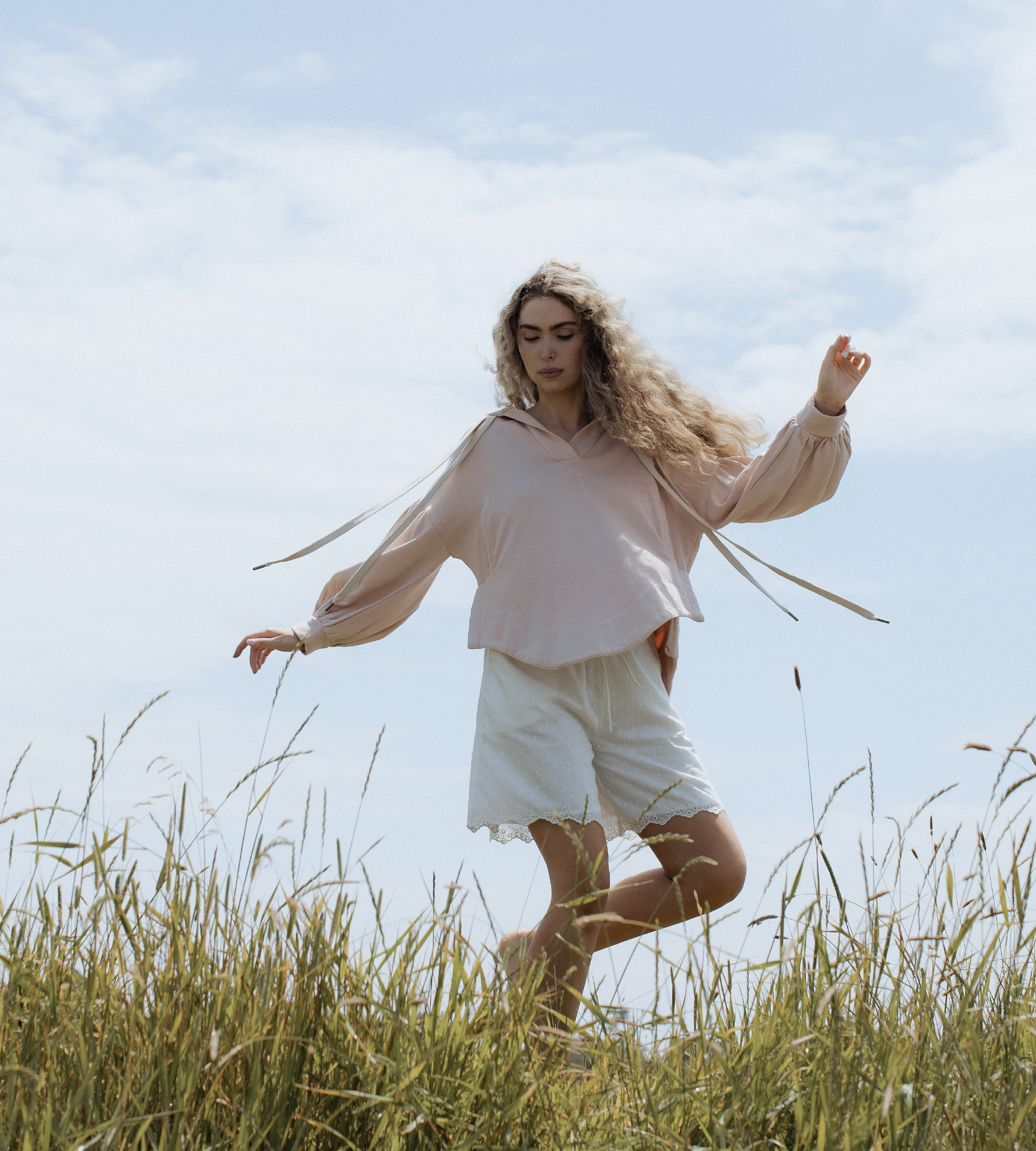 Women's Oversized Balloon-Sleeve Cotton Hoodie — Relaxed Fit Pullover