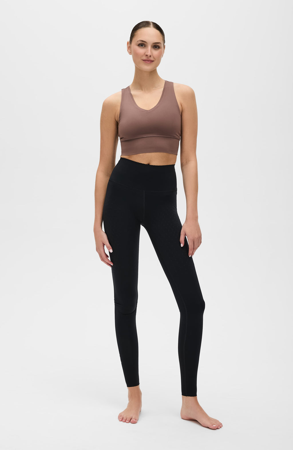 Women's Long-Line Sports Bra — Sculpting Support Workout Bra