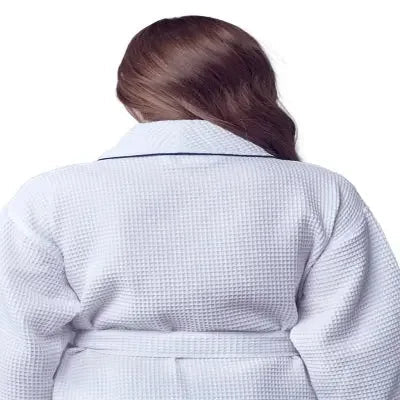 Women's Waffle Weave Cotton Robe — Knee-Length Spa Robe
