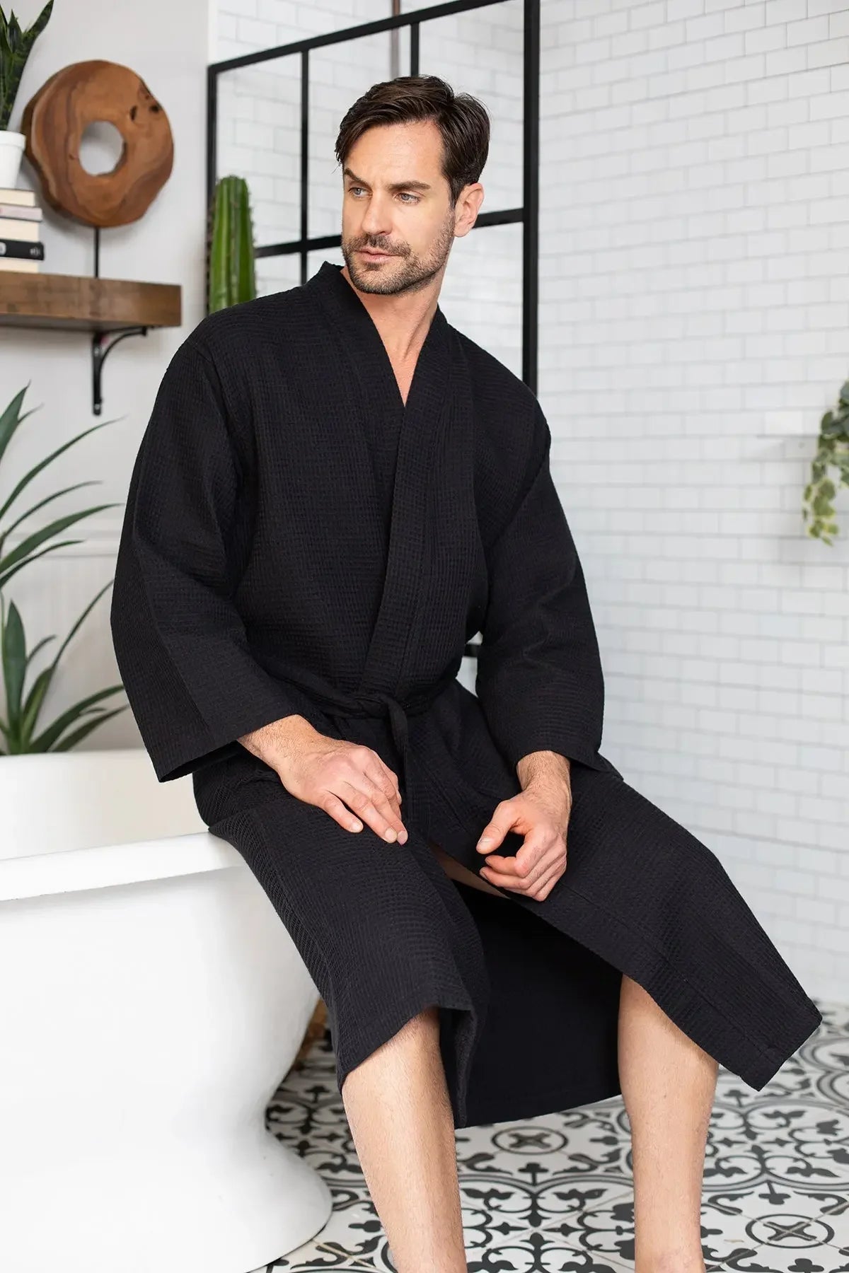 Men's Waffle Weave Kimono Robe — Lightweight Spa Bathrobe