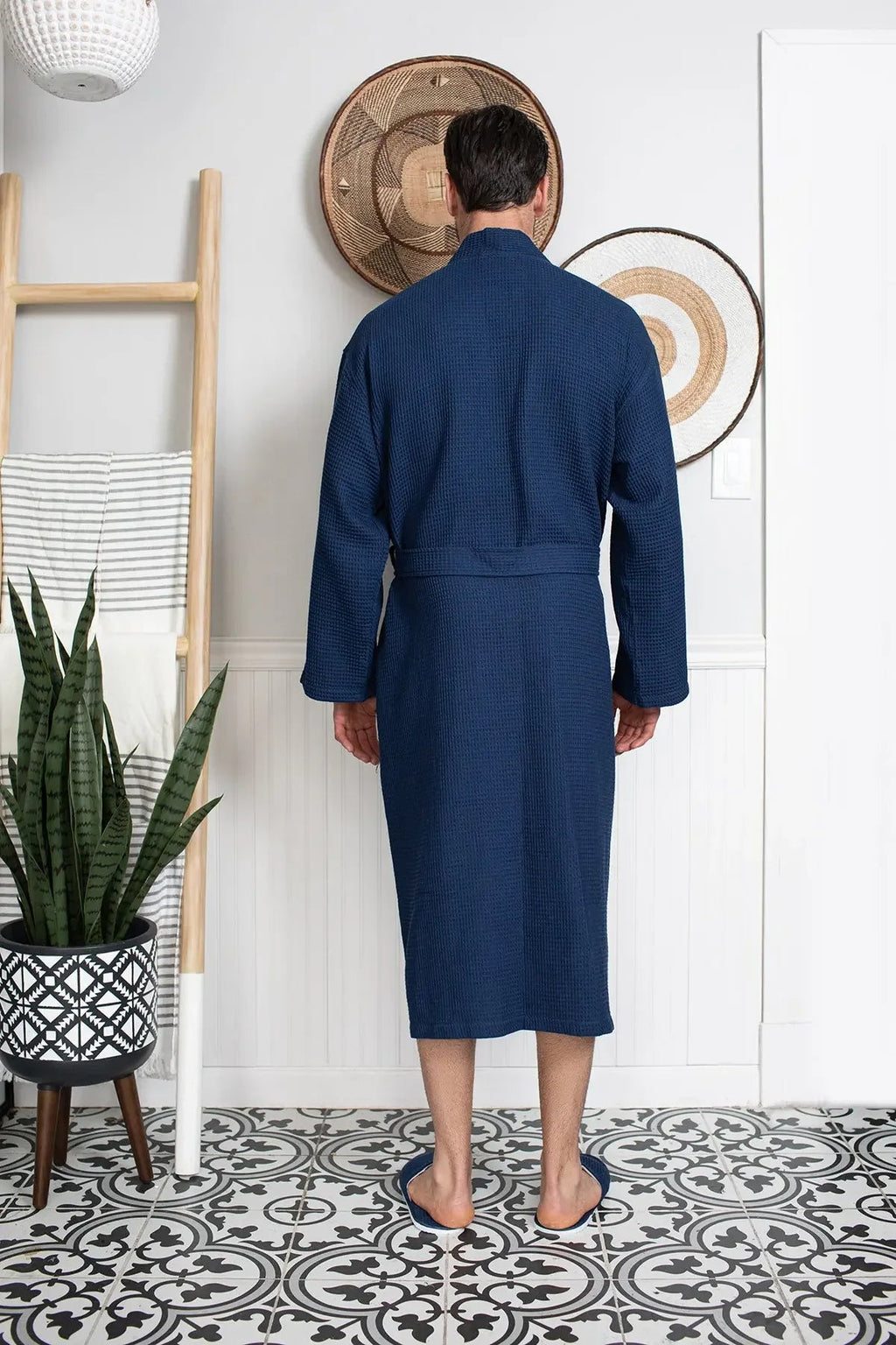 Men's Waffle Weave Kimono Robe — Lightweight Spa Bathrobe