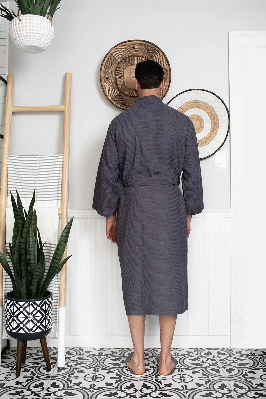 Men's Waffle Weave Kimono Robe — Lightweight Spa Bathrobe