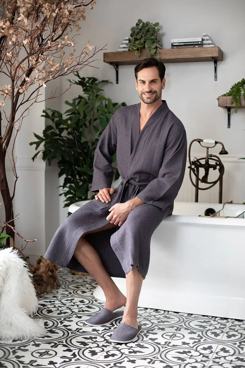 Men's Waffle Weave Kimono Robe — Lightweight Spa Bathrobe